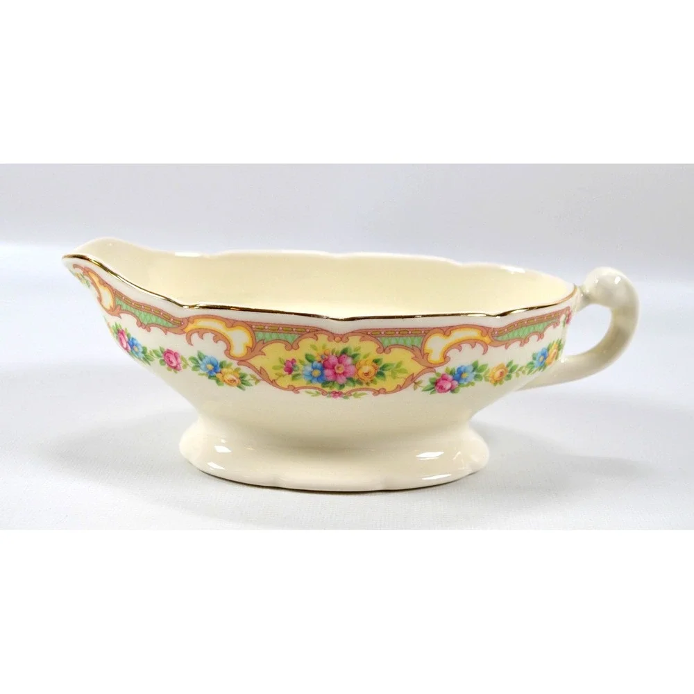 Mount Clemens Mildred‎ Floral Pattern Gold Trimmed Gravy Boat 1930s Vintage